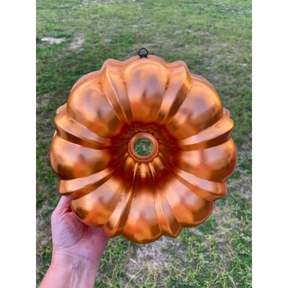 Vintage Aluminum Copper Bundt Pan/Jello Mold